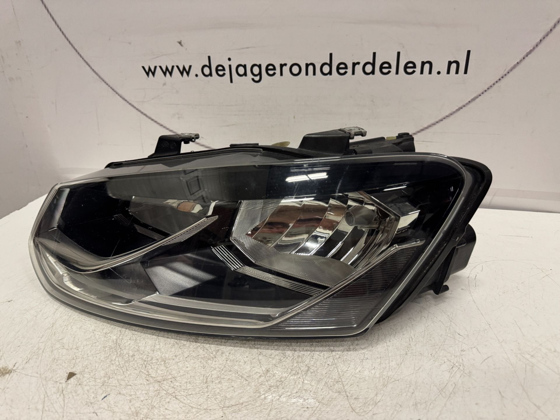 VW 6C POLO KOPLAMP LINKS 6C1941005 ORIGNEEL, Auto-onderdelen, Verlichting, Gebruikt, Volkswagen, Volkswagen AG, Berliner Ring 2
38440  Wolfsburg, DE