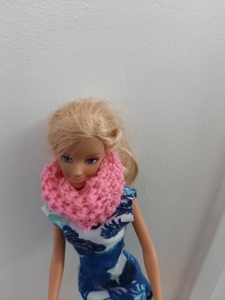 Barbie kleertjes col sjaal muts roze, Verzenden, Nieuw, Barbie