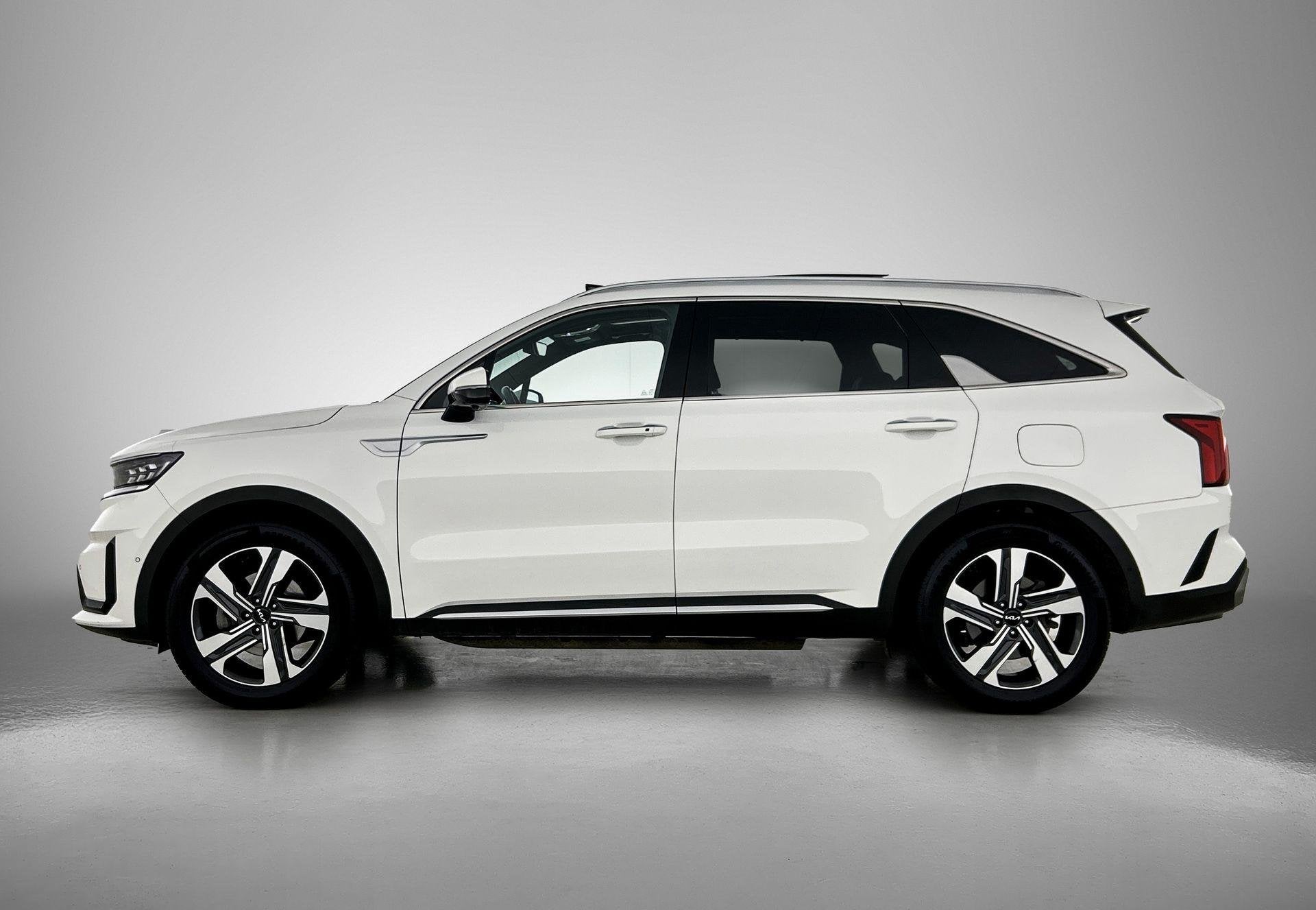 Kia Sorento 1.6 T-GDI Plug-in Hybrid 4WD ExecutiveLine 7p. |, Auto's, Automaat, 12 maanden, 14 kWh, Gebruikt