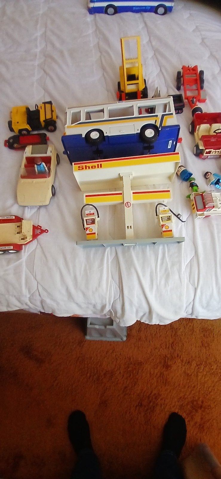 Play mobil. Bieden., Ophalen