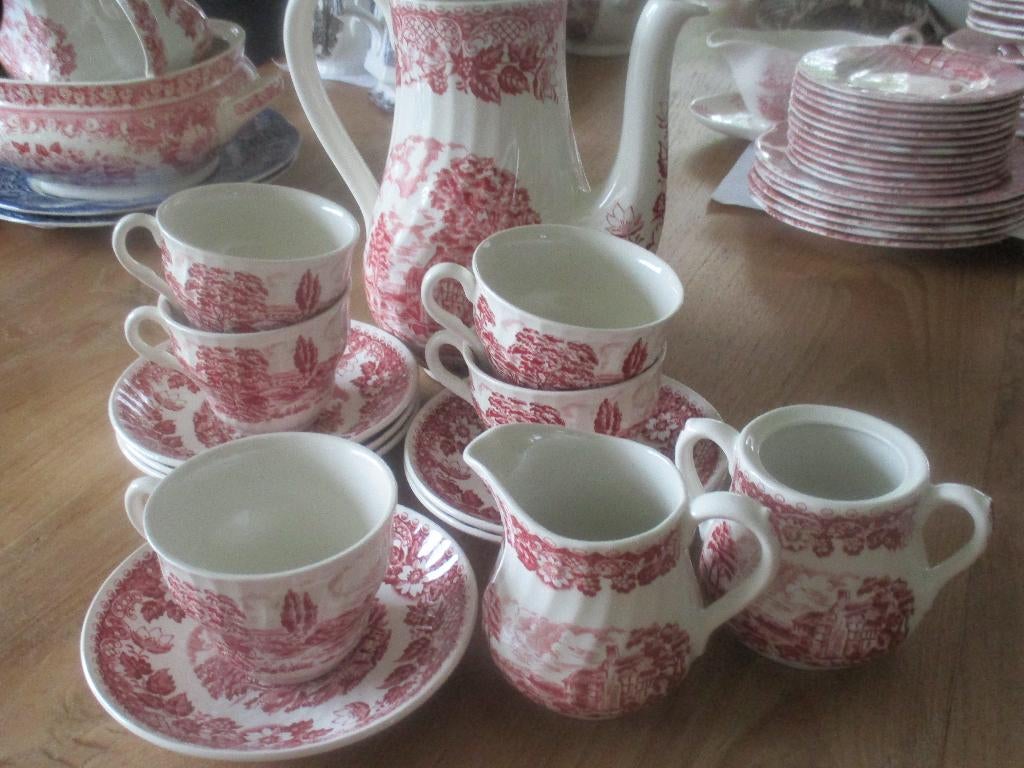 Barrats Elizabethan roze (rood/pink) serviesdelen, Antiek en Kunst, Antiek | Servies los, Ophalen of Verzenden