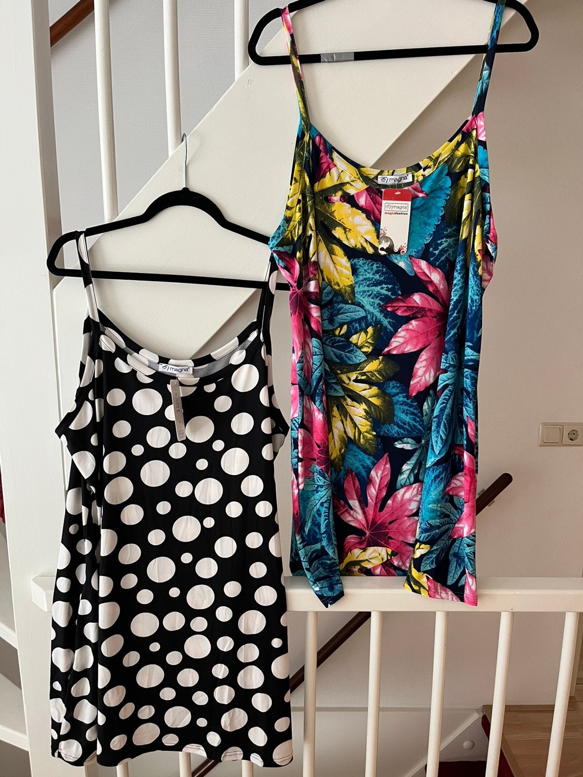 NIEUW 2x Magna top 50/52, Kleding | Dames, Verzenden, Nieuw, Shirt of Top