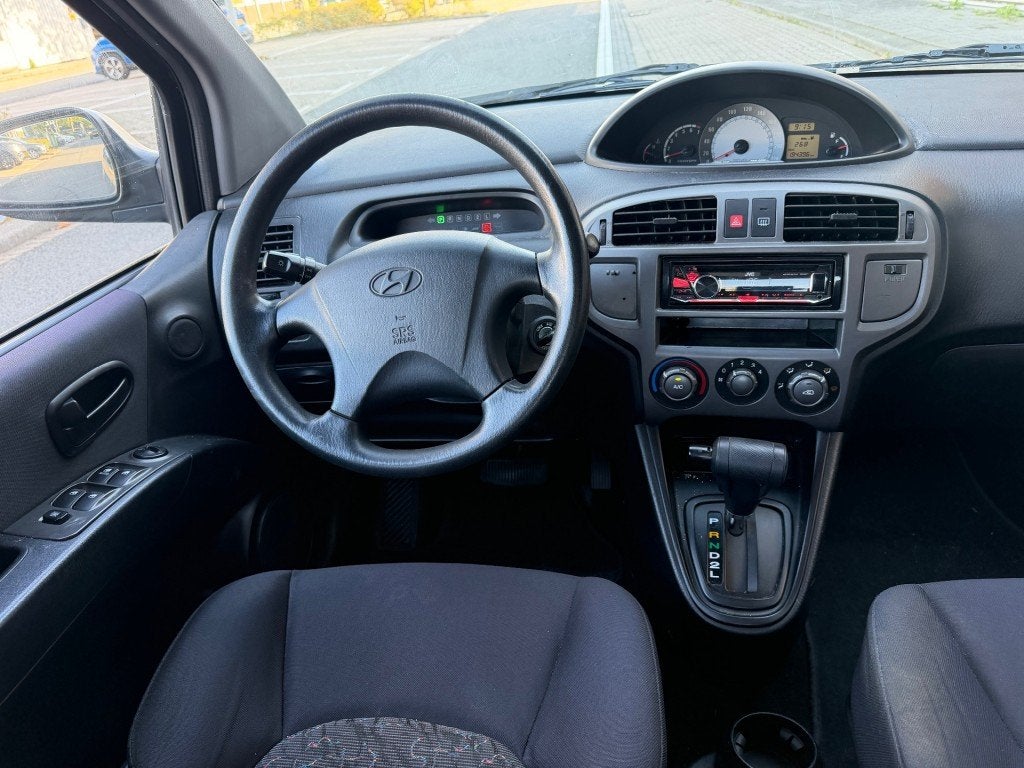 Hyundai MATRIX 1.8i GLS AIRCO AUTOMAAT RIJDT GOED NAP APK 4-, Matrix, Gebruikt, 4 cilinders, Blauw
