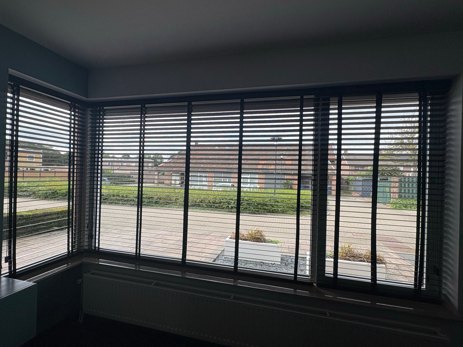 Houten jaloezieën Zwart - Diverse maten, Huis en Inrichting, Ophalen, Gebruikt, Jaloezie, Hout