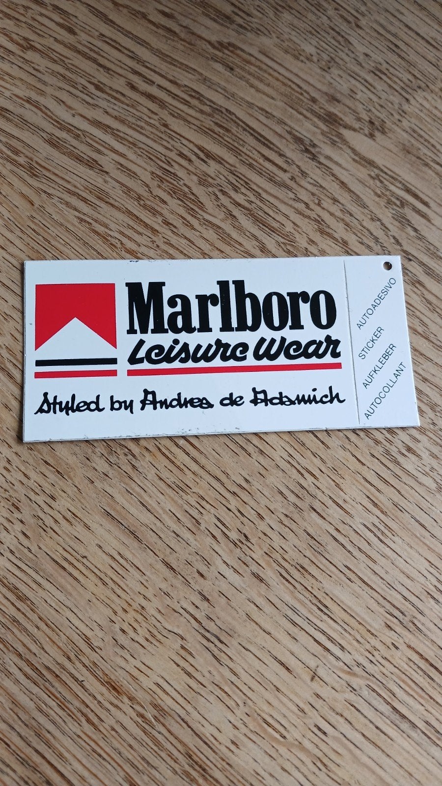 Sticker Marlboro Leisure Wear Andrea de Adamich F1 coureur, Verzamelen, Stickers, Ophalen of Verzenden