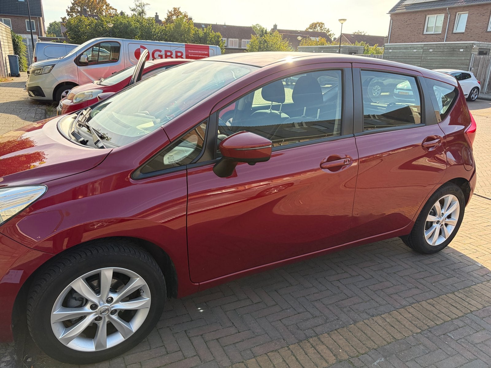Nissan Note 1.2 Dig-s 72KW/98PK 2015 Rood, Auto's, Voorwielaandrijving, 1025 kg, 98 pk, Bedrijf