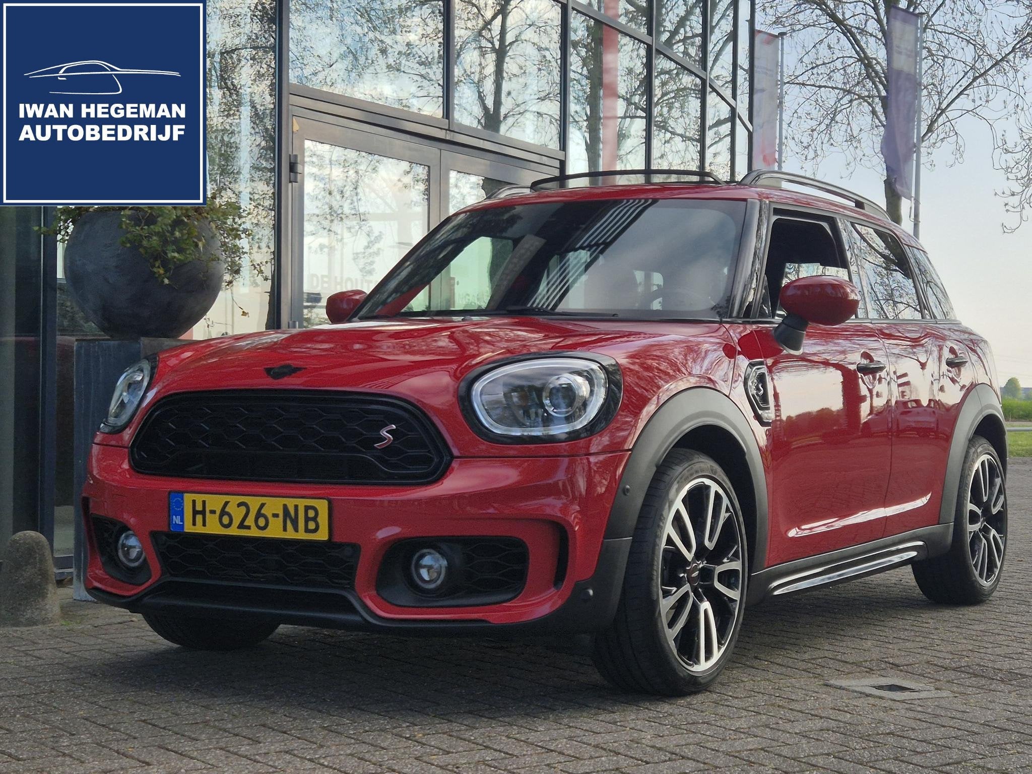 MINI Mini Countryman 2.0 Cooper S JCW Hammersmith | Panorama, Auto's, Stof, Origineel Nederlands, SUV of Terreinwagen, Rood
