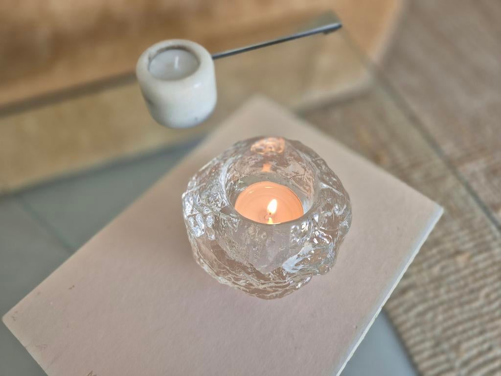 Waxinelichthouder Snowball Kosta Boda, Ophalen of Verzenden, Gebruikt, Overige materialen, Minder dan 25 cm