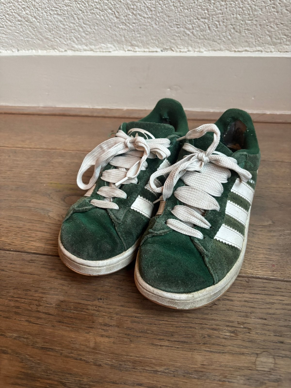 Donker groene campus maat 34, Gebruikt, Jongen of Meisje, Schoenen, Ophalen of Verzenden
