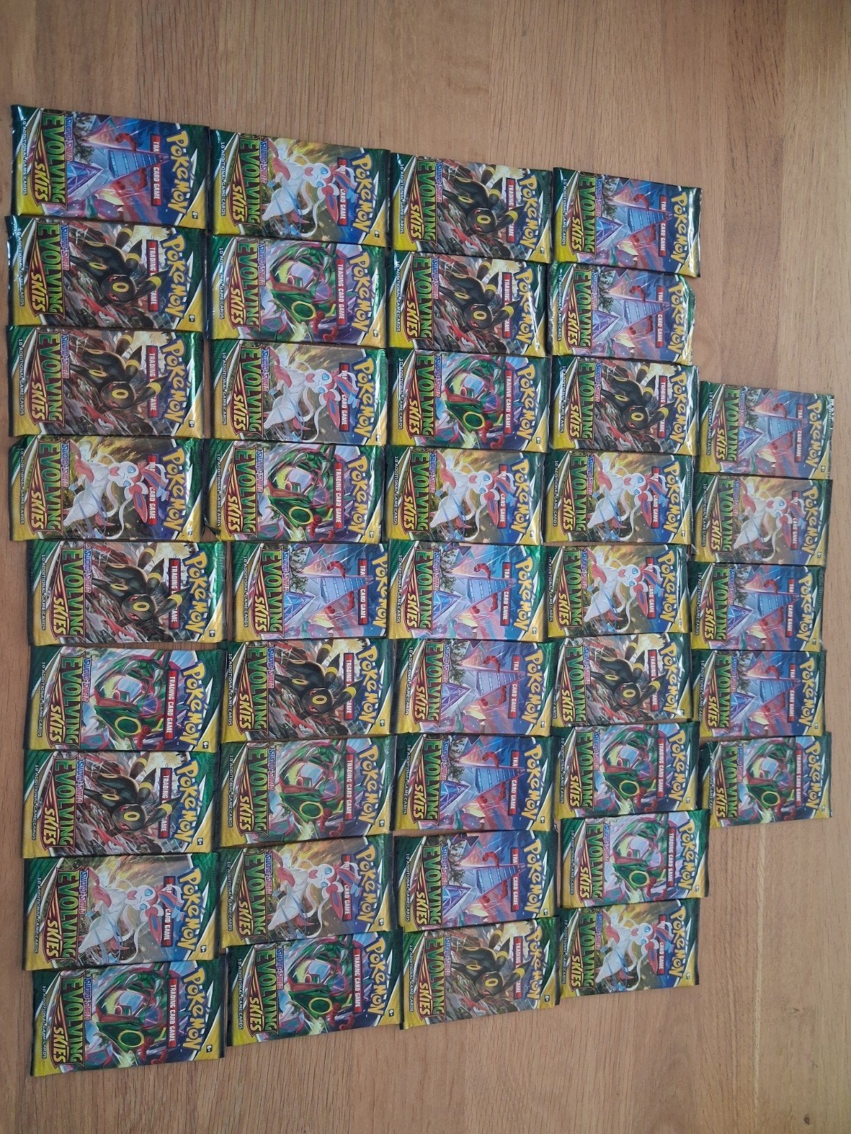 Pokémon Evolving Skies Booster Packs - 41stuks, Ophalen of Verzenden, Nieuw, Booster