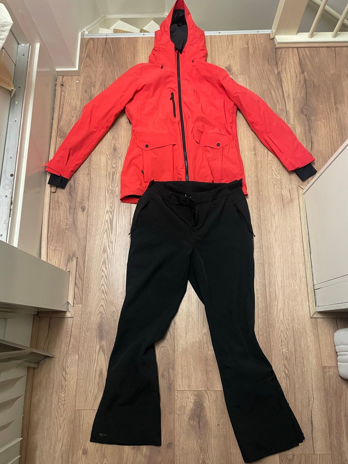 Brunotti skipak XXL - Rood/Zwart, Ophalen, Zo goed als nieuw, Maat 46/48 (XL) of groter, Pak