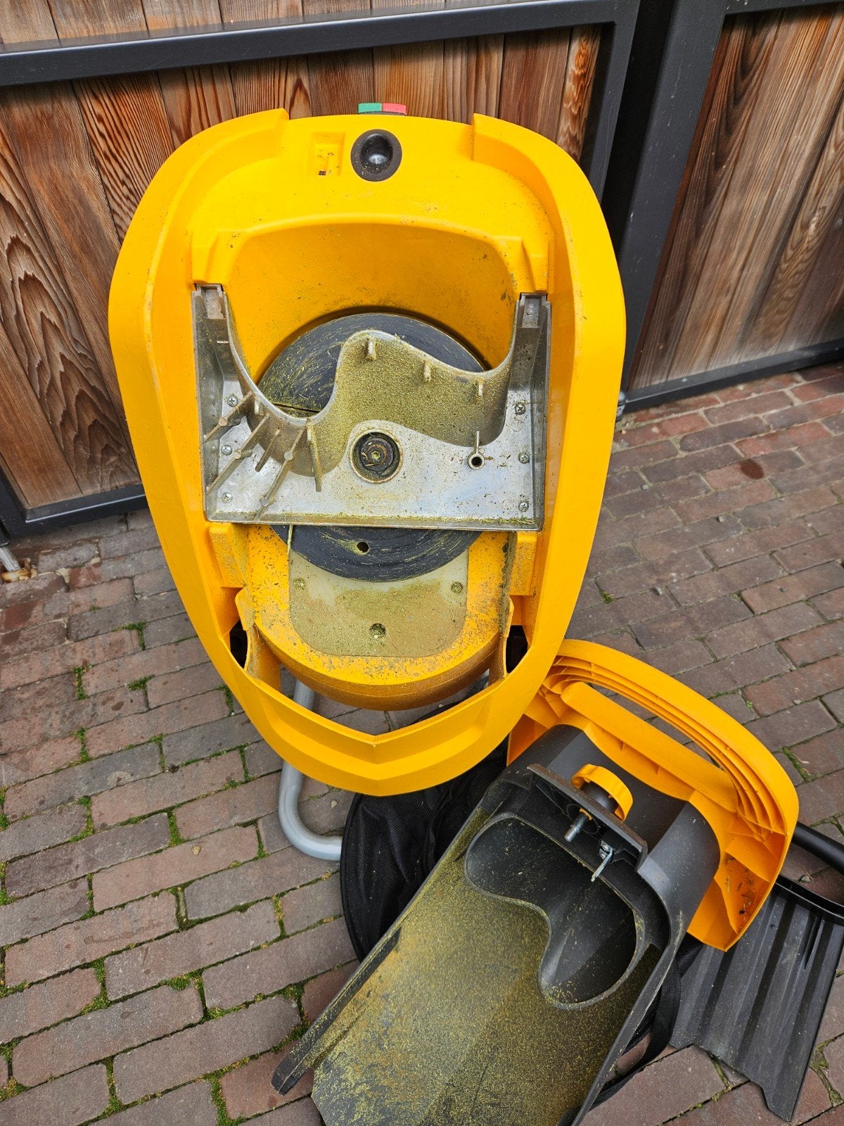 Stiga Bio Master 2200 hakselaar, Ophalen, Gebruikt, Stiga, Met opvangzak