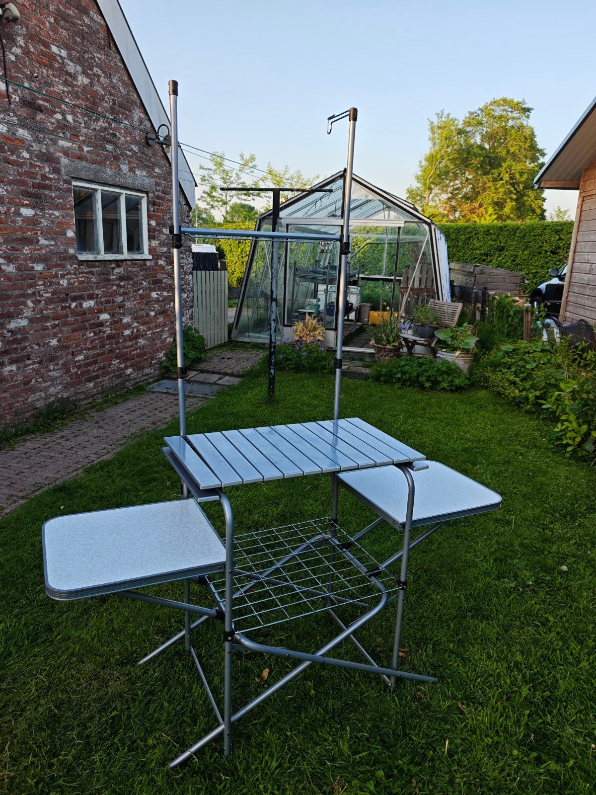 Opvouwbare campingkeuken, Ophalen, Campingkast