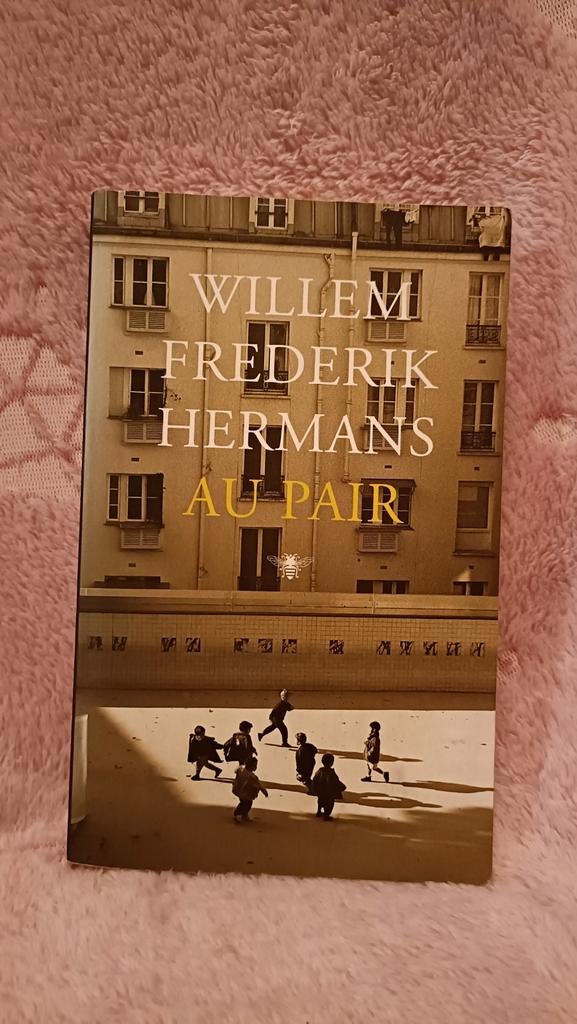 Hermans, W.F. - Au pair, Boeken, Literatuur, Gelezen, Willem Frederik Hermans, Ophalen of Verzenden, Nederland