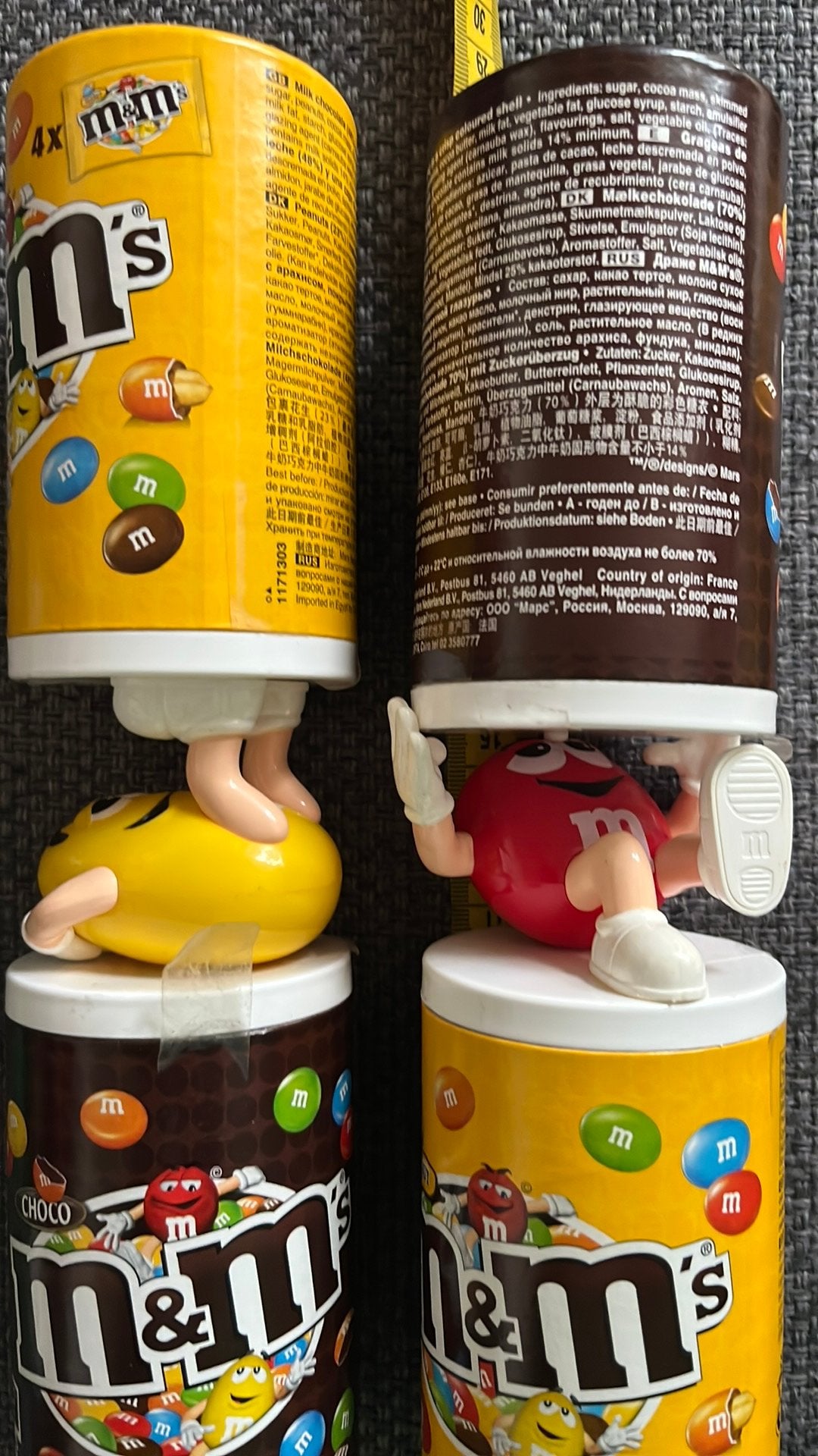 Unieke M&M ‘s houders rood en geel, Verzamelen, Merken en Reclamevoorwerpen, Ophalen of Verzenden, Zo goed als nieuw