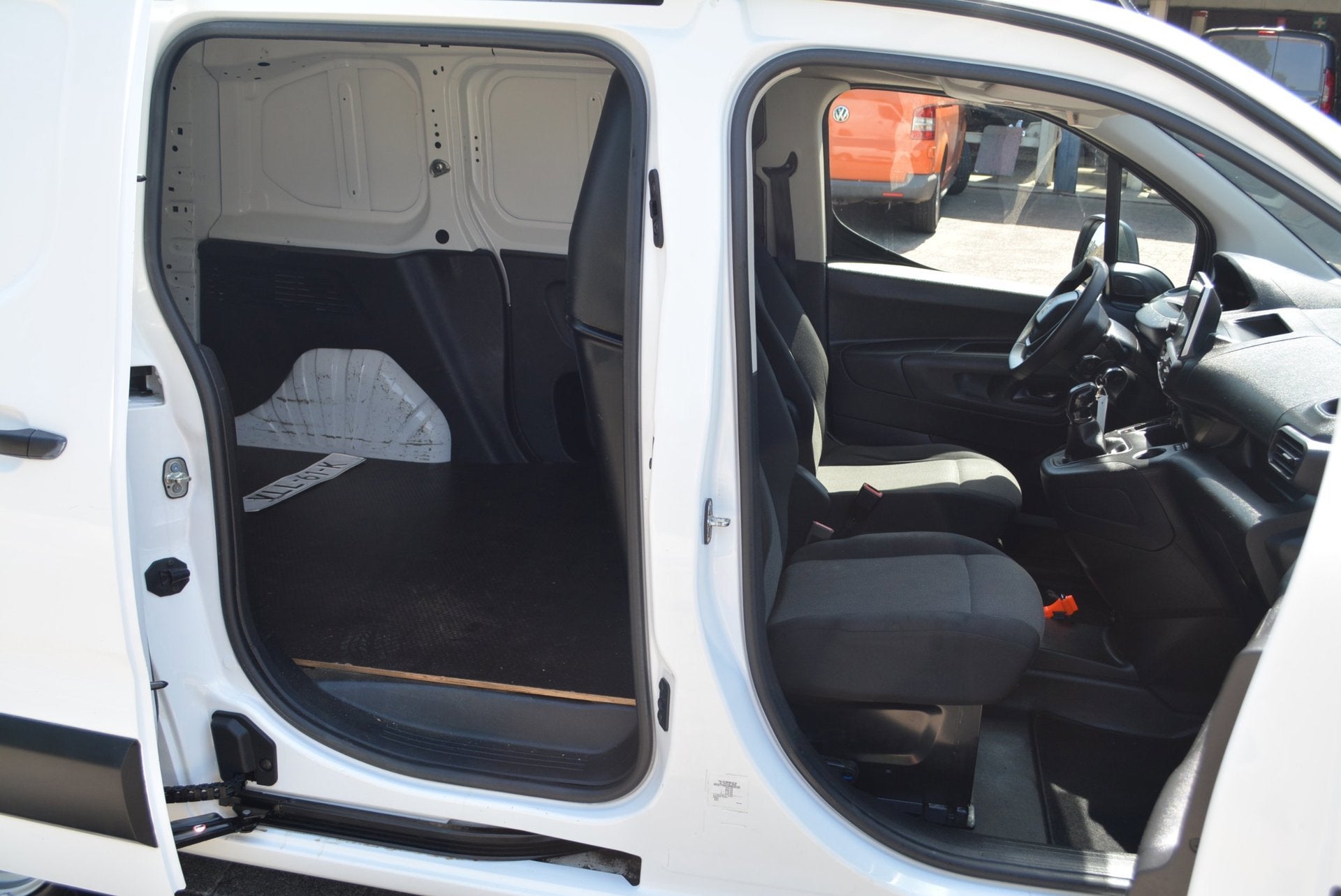 Peugeot Partner 1.5 BlueHDI Premium, Auto's, Voorwielaandrijving, Stof, Gebruikt, 4 cilinders