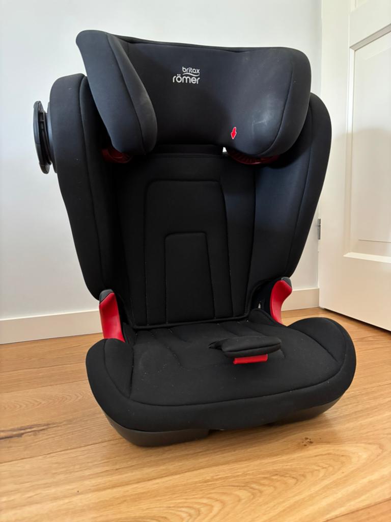 Britax Romer kidfix autostoel - zwart - schoon!, Kinderen en Baby's, Autostoeltjes, Zo goed als nieuw, Romer, 15 t/m 36 kg, Autogordel
