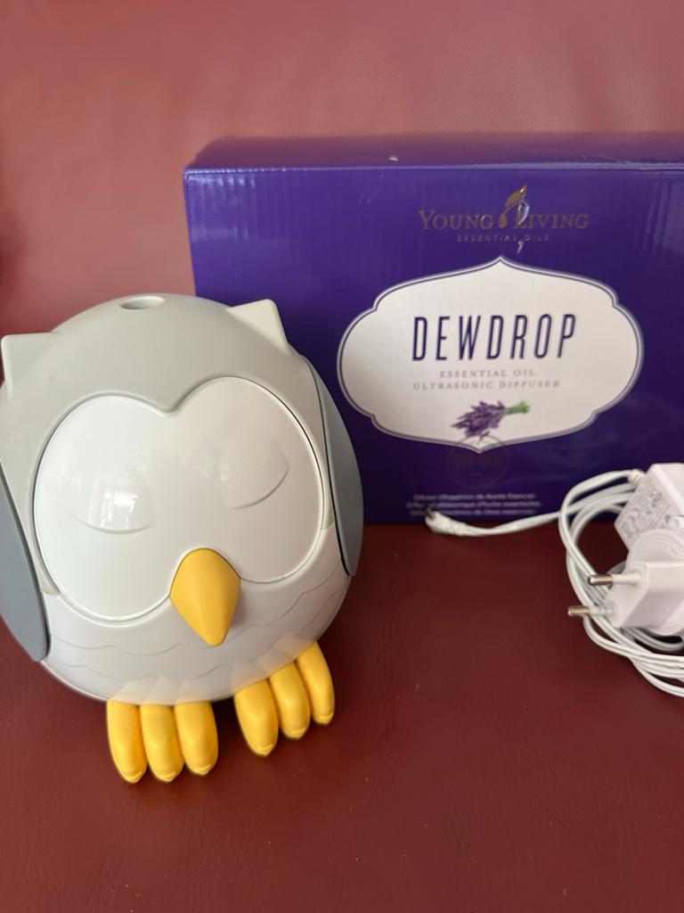 Young Living Ultrasonic Diffuser met geluid - Uil, Kunststof, Ophalen of Verzenden, Zo goed als nieuw, Modern