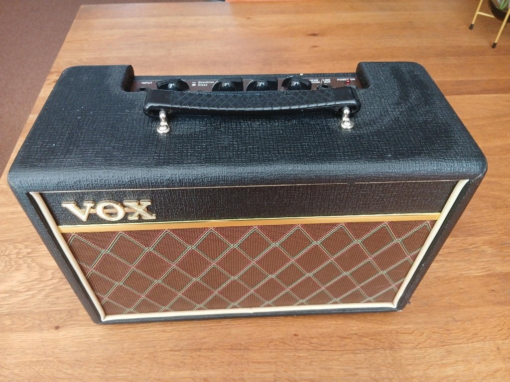 Vox gitaarversterker Pathfinder 10, Muziek en Instrumenten, Versterkers | Bas en Gitaar, Ophalen, Gebruikt, Gitaar, Minder dan 50 watt