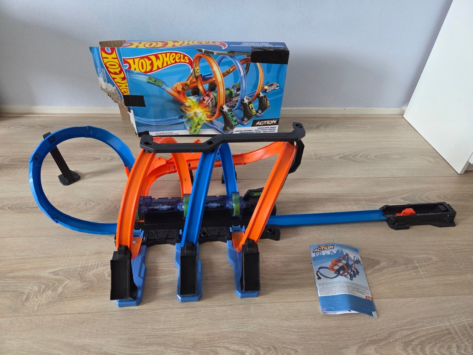 Hot Wheels - Corkscrew crash looping inferno, Racebaan, Ophalen of Verzenden, Zo goed als nieuw, Hot Wheels