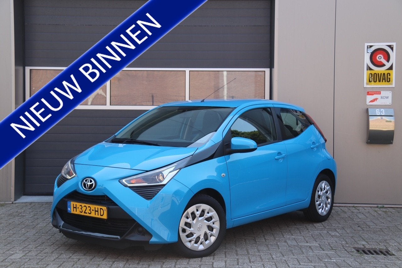 Toyota Aygo 1.0 VVT-i x-play, Carplay, Camera, Airco, Auto's, Voorwielaandrijving, Stof, Gebruikt, Origineel Nederlands