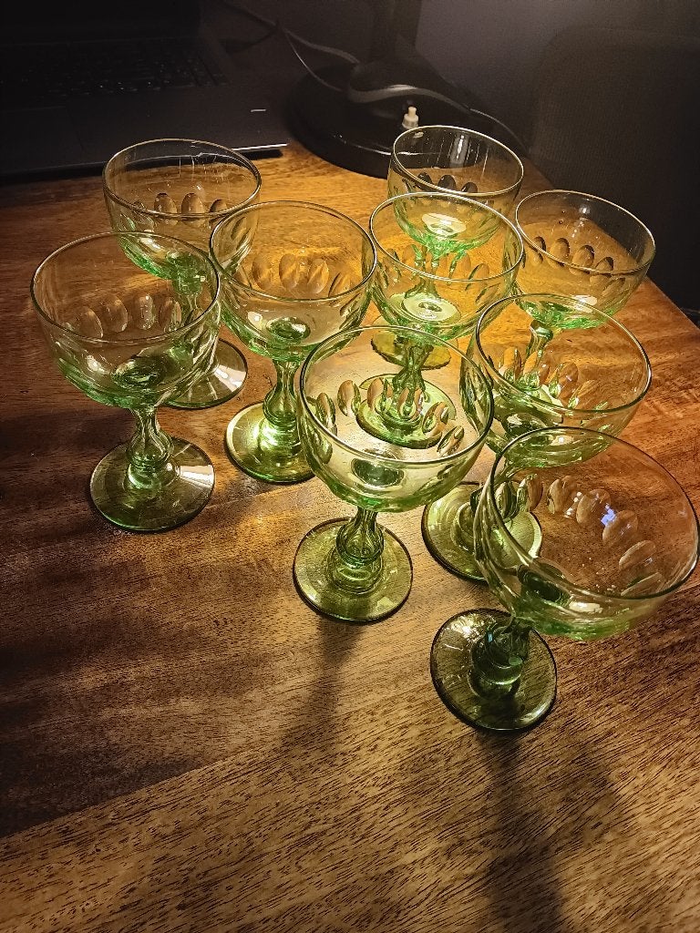 9 glazen groen kristal uraniumglas vintage 1920 -1950, Ophalen of Verzenden