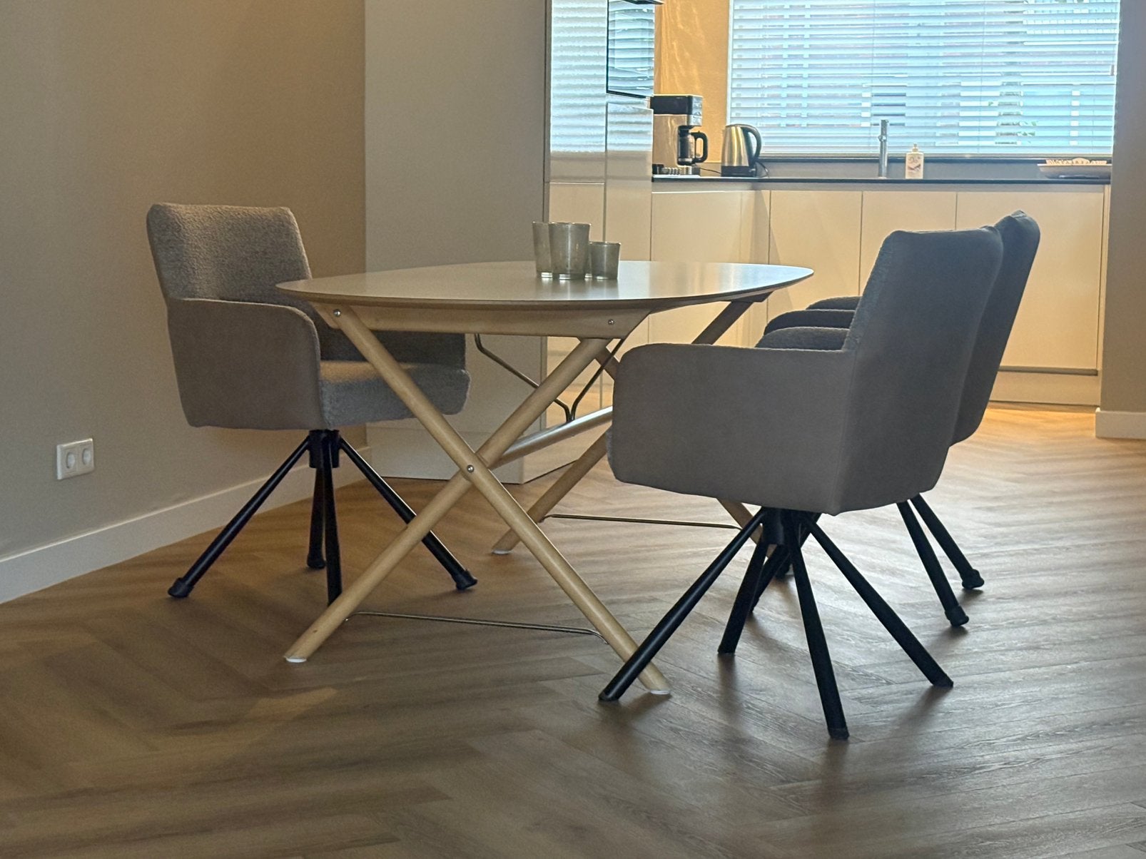 Eettafel wit “Dalshult” IKEA, Huis en Inrichting, Tafels | Eettafels, Ophalen, Overige houtsoorten, Scandinavisch, 50 tot 100 cm