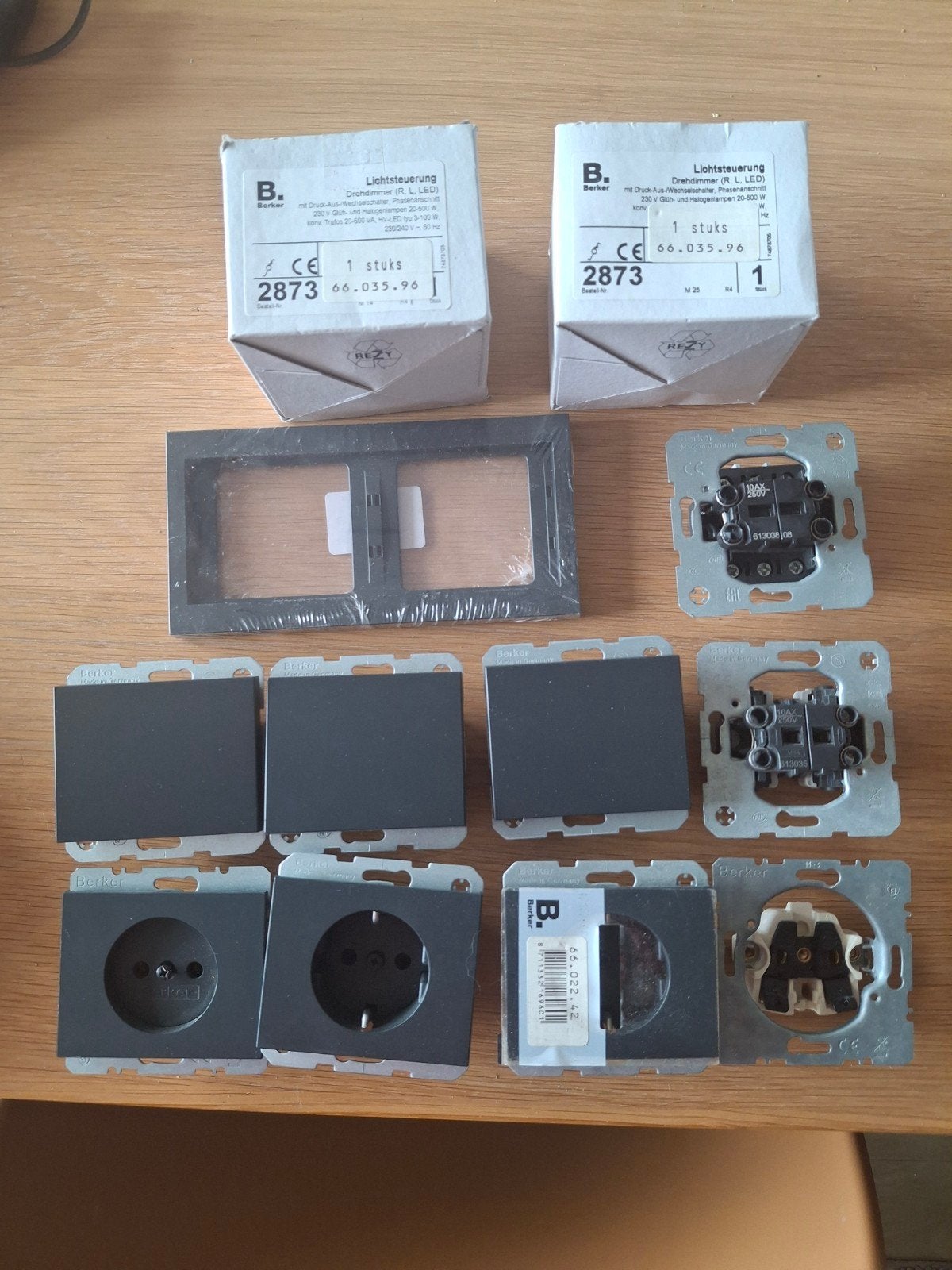 Berker Dimmers, Berker K1 Stopcontacten, schakelaars, Ophalen of Verzenden, Nieuw, Berker, Dimmer