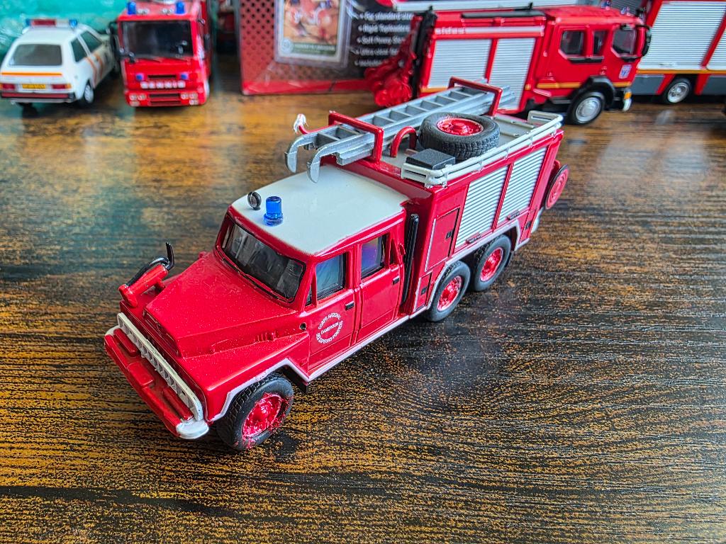 DeLPRADO 1:64 brandweerwagen, Ophalen of Verzenden, Gebruikt, Auto