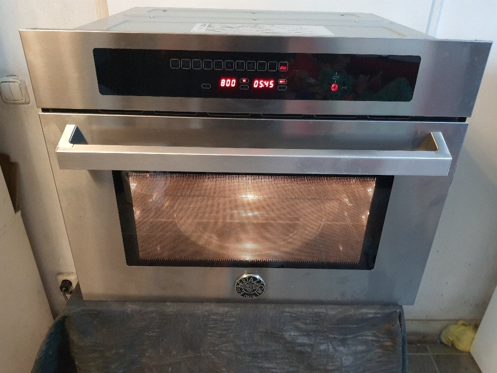 Top Mark Bertazzoni Inbouw Hetelucht oven werkt Uitstekend, Witgoed en Apparatuur, Ophalen, Minder dan 45 cm, Hete lucht, Inbouw
