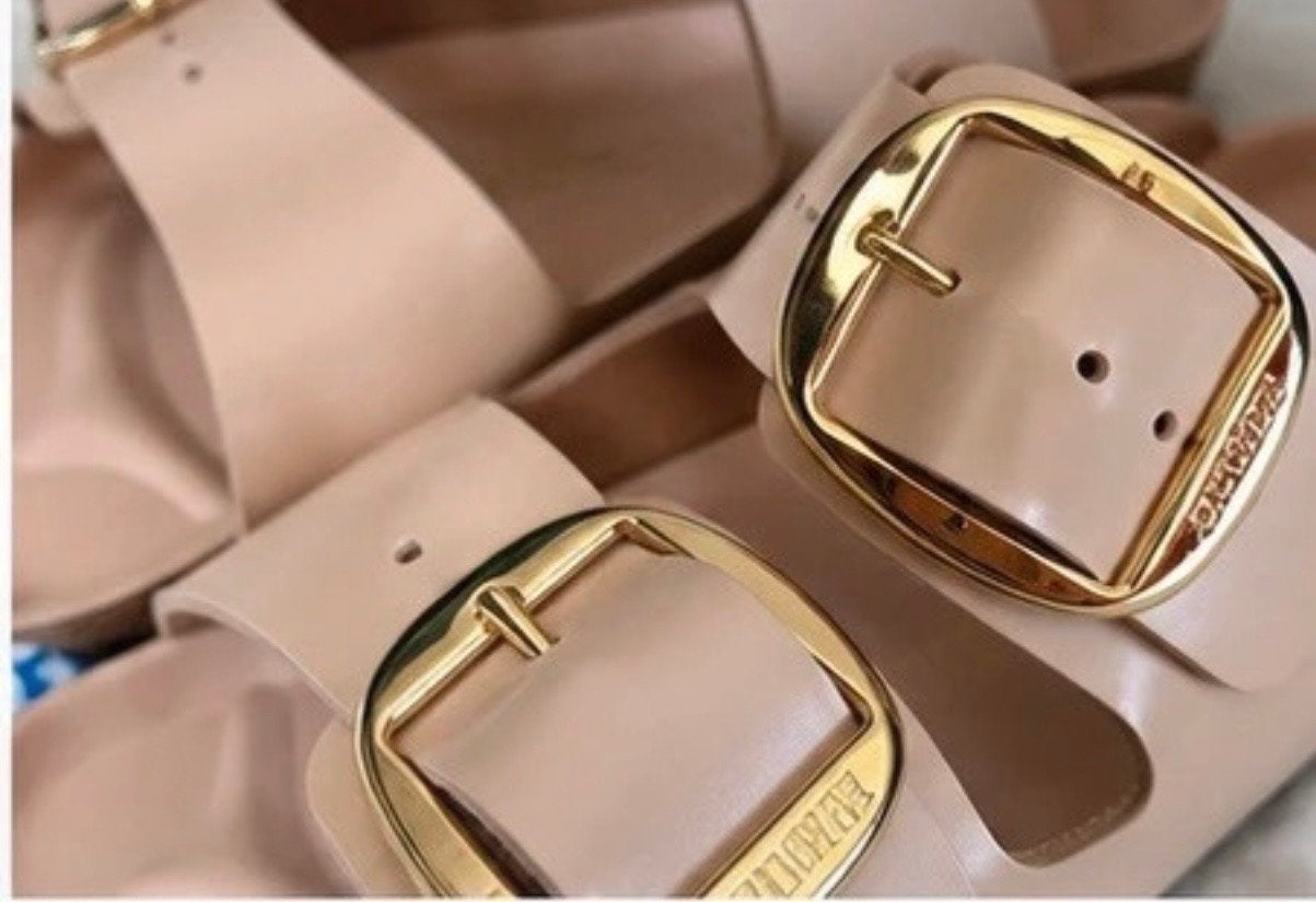 Birkenstock Arizona Big Buckle High-Shine New Beige, Ophalen of Verzenden, Nieuw, Beige, Sandalen of Muiltjes