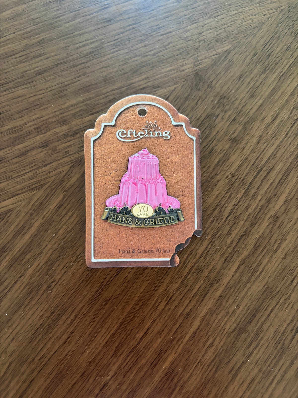 Efteling pin Hans en Grietje, 25 jaar, Verzamelen, Ophalen of Verzenden, Nieuw, Button of Speldje