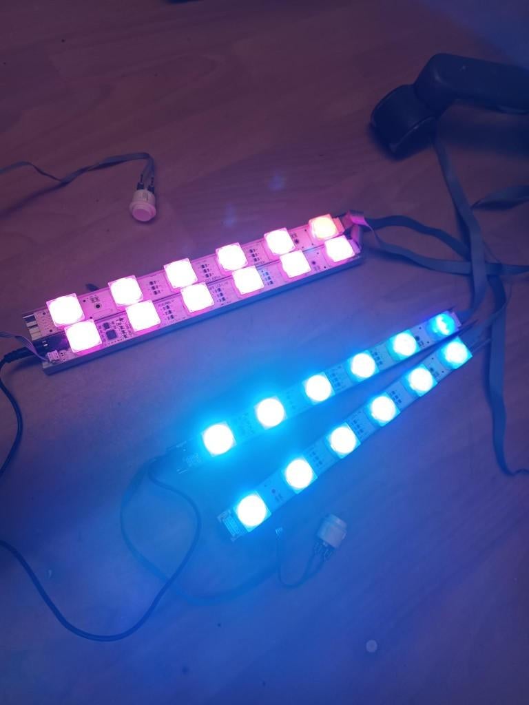 RGB Lens LED, Ophalen of Verzenden, Zo goed als nieuw