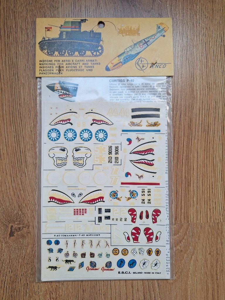 1:72 1/72 ESCI Decals; Grumman F6F Hellcat, Curtiss P-40 Tom, Overige merken, 1:72 tot 1:144, Ophalen of Verzenden, Zo goed als nieuw