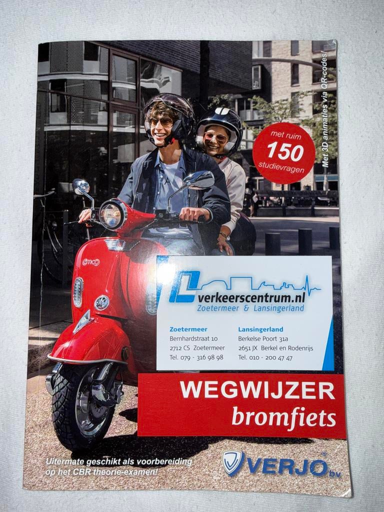 Wegwijzer Bromfiets Theorieboek - Verjo, Boeken, Motoren, Ophalen of Verzenden, Gelezen