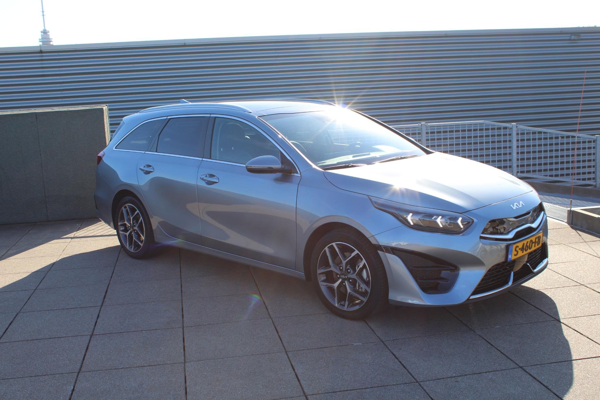 Kia Ceed Sportswagon 1.6 GDI PHEV ExecutiveLine AUTOMAAT PLU, Auto's, Dealer onderhouden, Gebruikt, Zilver of Grijs, 84 €/maand