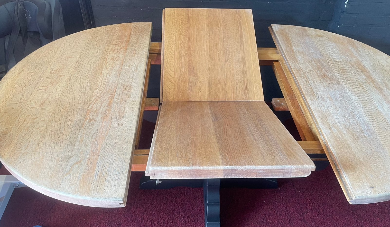 Zwaar eiken uitschuifbare eettafel rond / ovaal, Huis en Inrichting, Tafels | Eettafels, Ophalen, Eikenhout, 200 cm of meer, 50 tot 100 cm