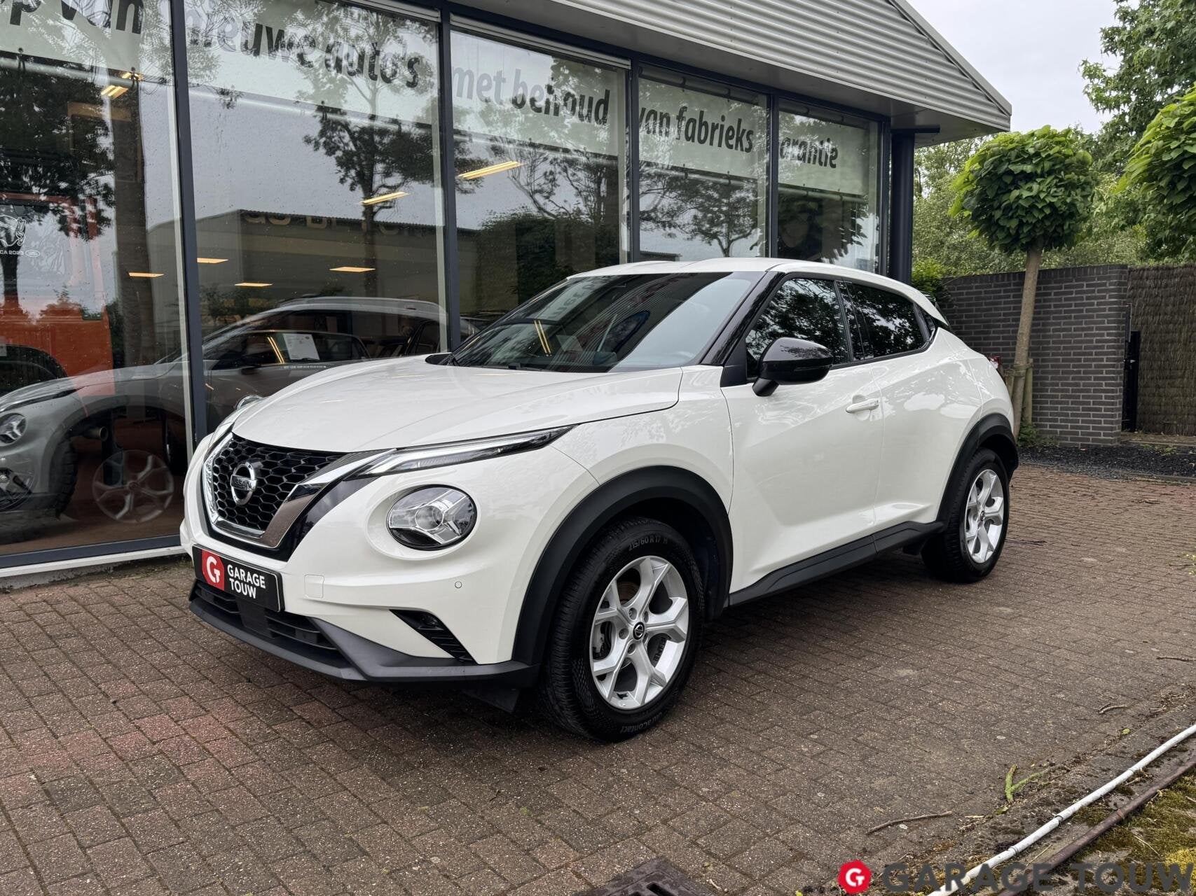 Nissan Juke 1.0 DIG-T N-Connecta Carplay, Clima, Cruise, Auto's, Voorwielaandrijving, Stof, Automatische klimaatregeling, Wit
