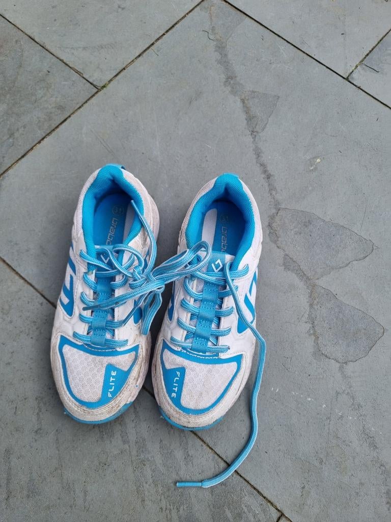 Brabo hockeyschoenen veldhockey - Maat 31, Ophalen of Verzenden, Gebruikt, Schoenen