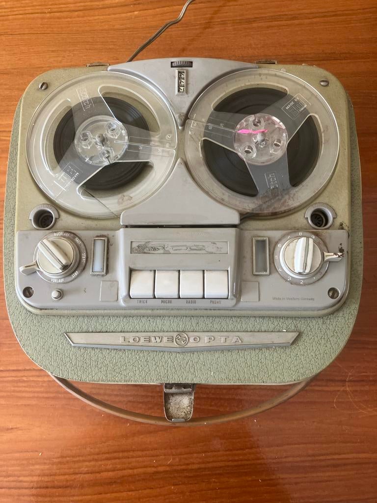 Retro Loewe Opta bandrecorder, Ophalen, Bandrecorder, Met stofkap