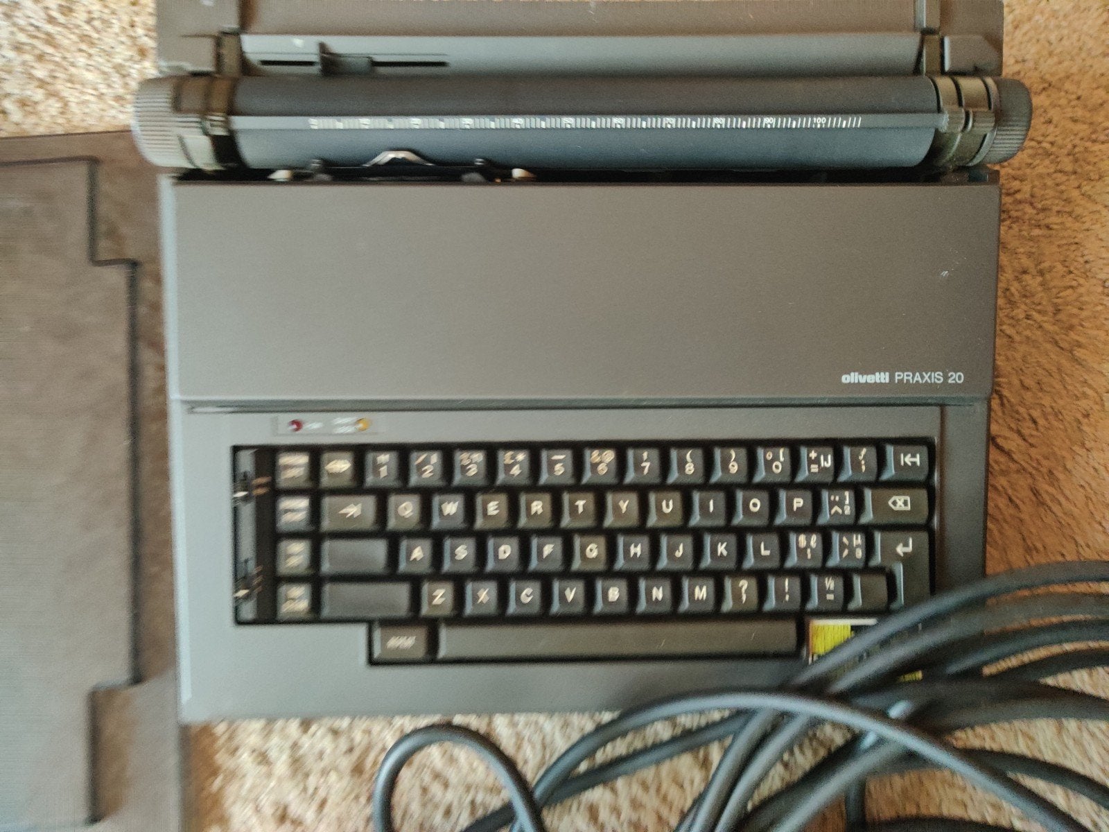 Olivetti in prima staat, Ophalen