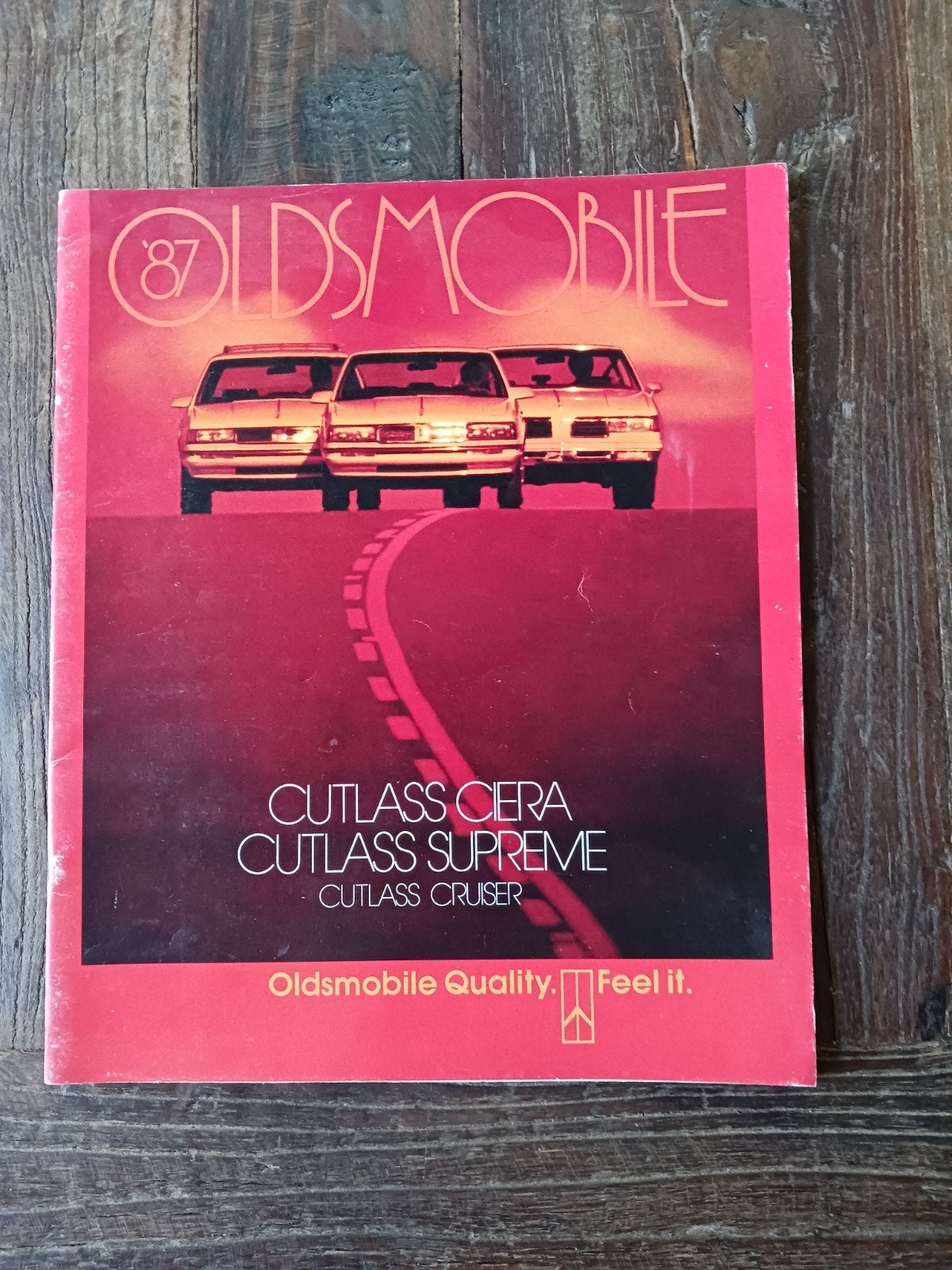 Oldsmobile Cutlass brochure 1987, Ophalen of Verzenden, Gelezen, Overige merken
