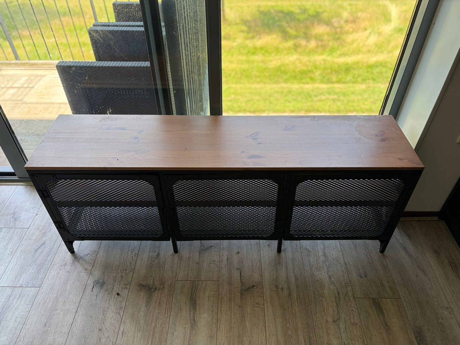 TV meubel, Ophalen, 100 tot 150 cm, Zo goed als nieuw, Minder dan 100 cm