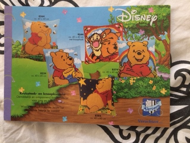 folder catalogus Vervaco disney no 3 van borduurpakketten, Ophalen of Verzenden, Zo goed als nieuw, Handborduren, Overige typen