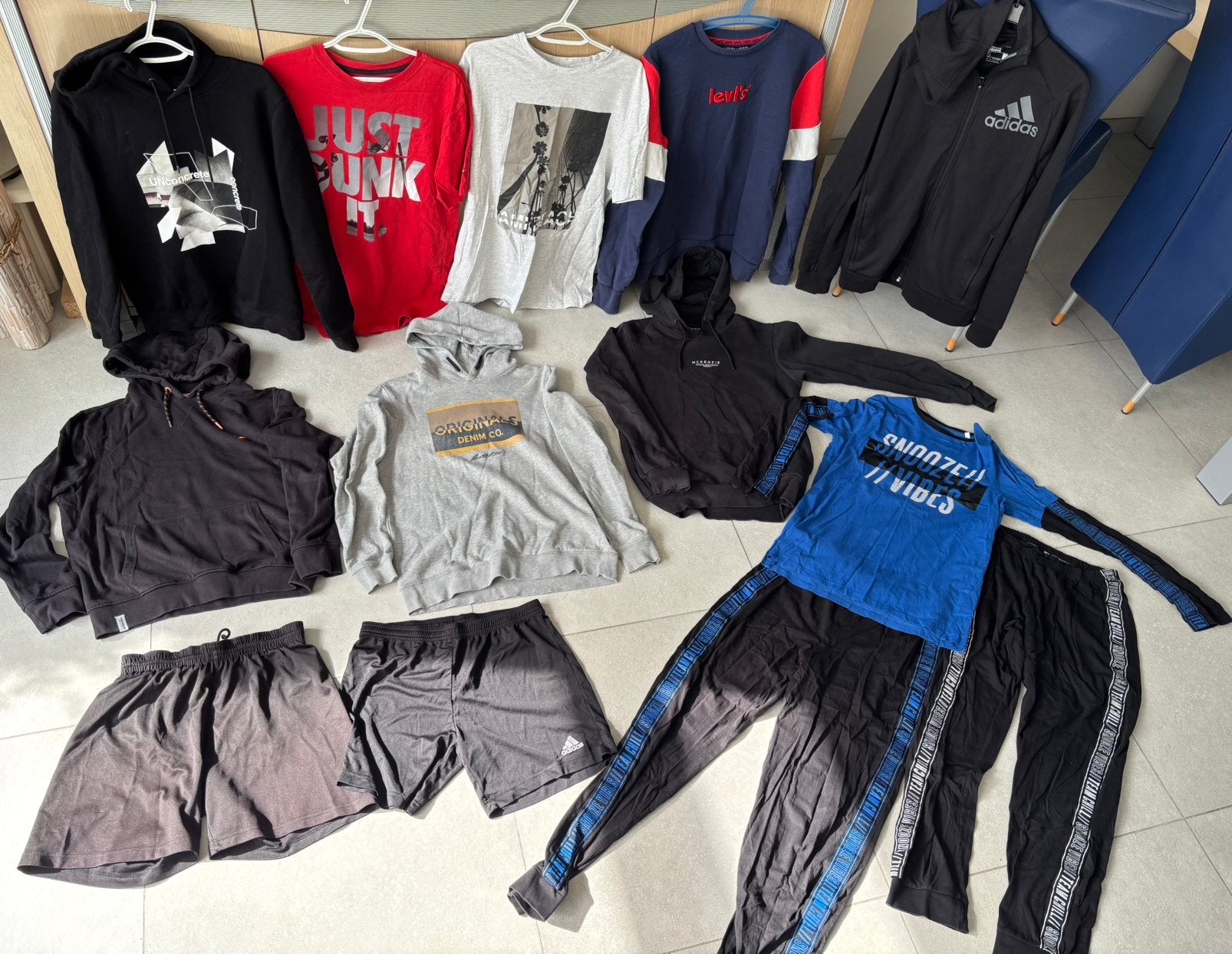 Kleding jongen mt S ,176 Nike, Adidas, 1 hoodie gratis, Gebruikt, Trui of Vest, Ophalen of Verzenden, Nike