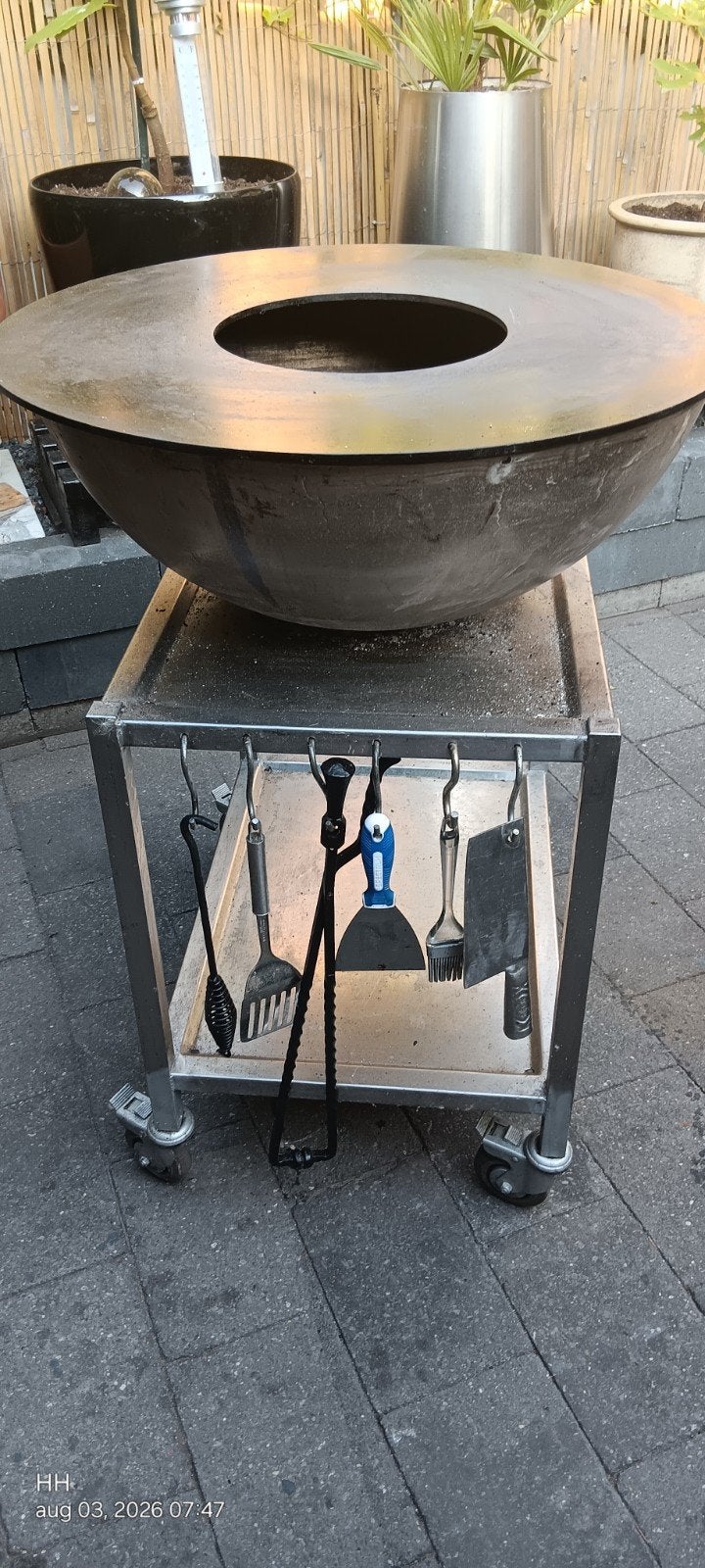 RVS Plancha grill bbq 8 mm plaat doorsnede 75 cm., Ophalen, Gebruikt, Zelfbouw, Met accessoires