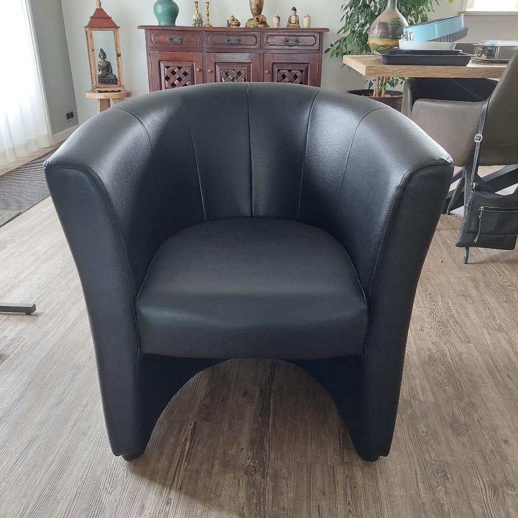 Clubfauteuil, Ophalen, Kunststof, Minder dan 75 cm, Zo goed als nieuw