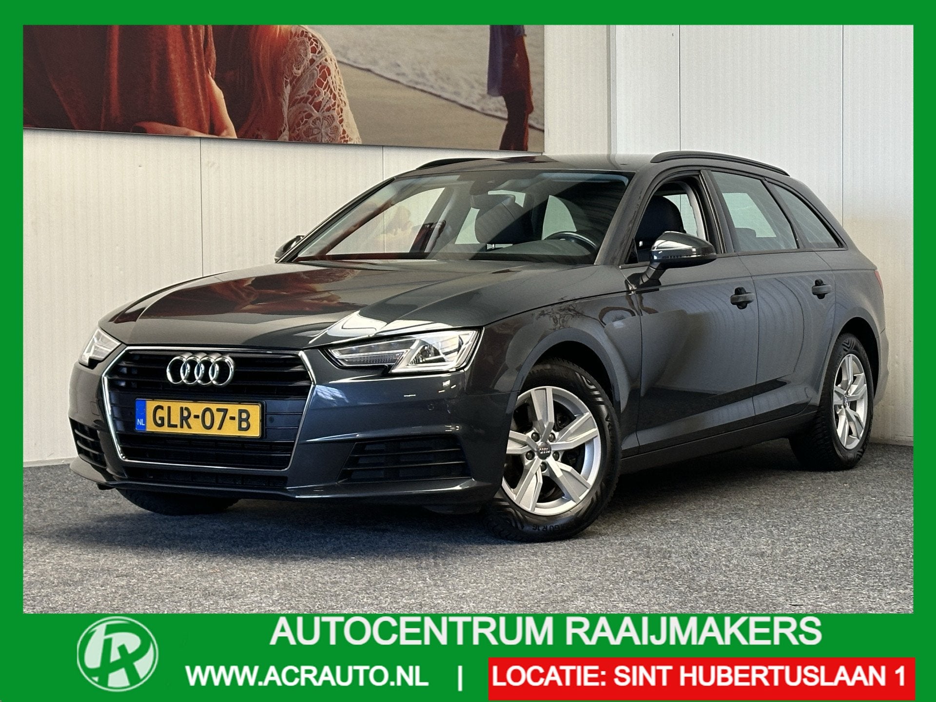 Audi A4 AVANT 35 TDI SPORTLINE S BLACK EDITION AUTOMAAT NAVI, Auto's, Stof, Gebruikt, Euro 6, 4 cilinders