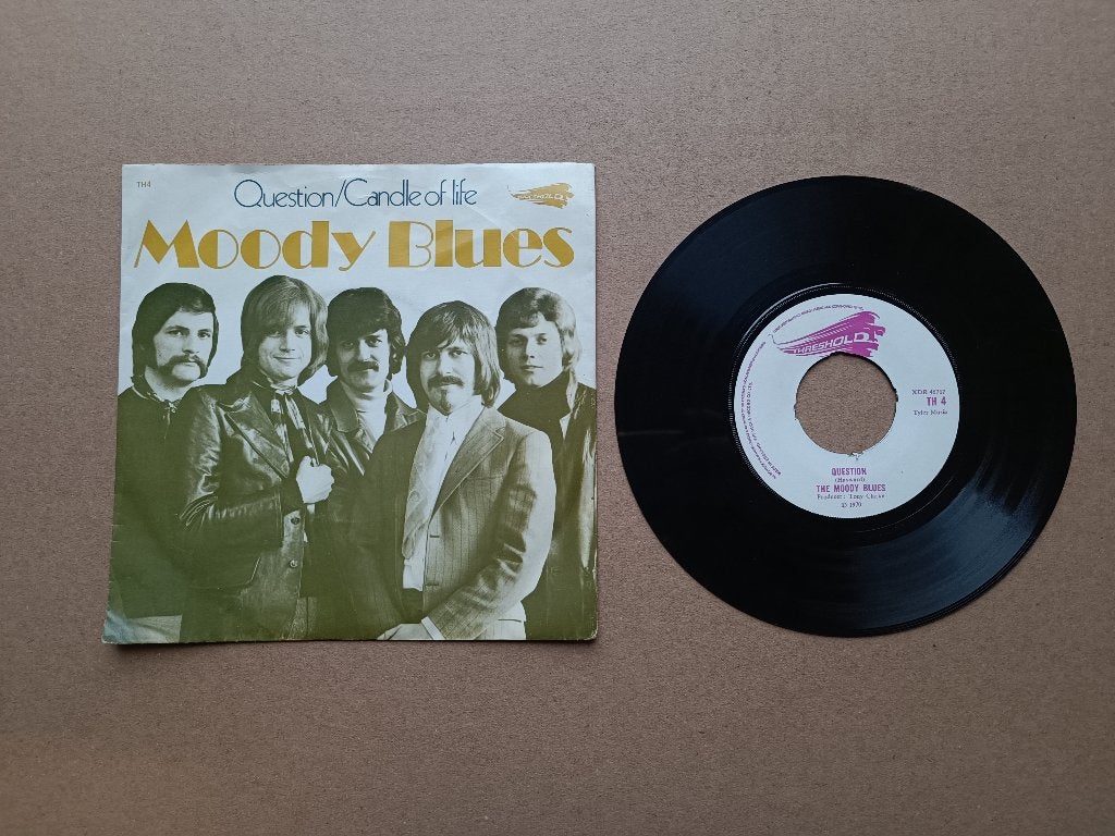 7" Single: Moody Blues - Question (1970), Verzenden, Gebruikt, 7 inch, Pop