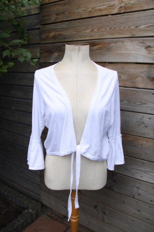 Vest/ Bolero wit Yoek mt L Vaste prijs, Kleding | Dames, Yoek, Wit, Maat 42/44 (L), Ophalen of Verzenden